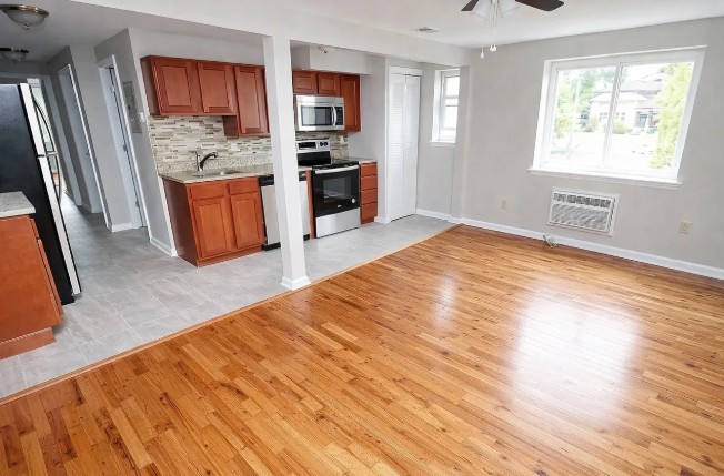 60 Sumner Ave, Bellevue, PA 15202