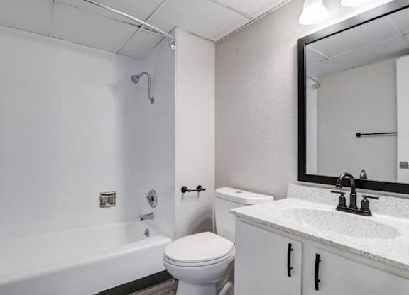 505 N Rock Rd, Wichita, KS 67206